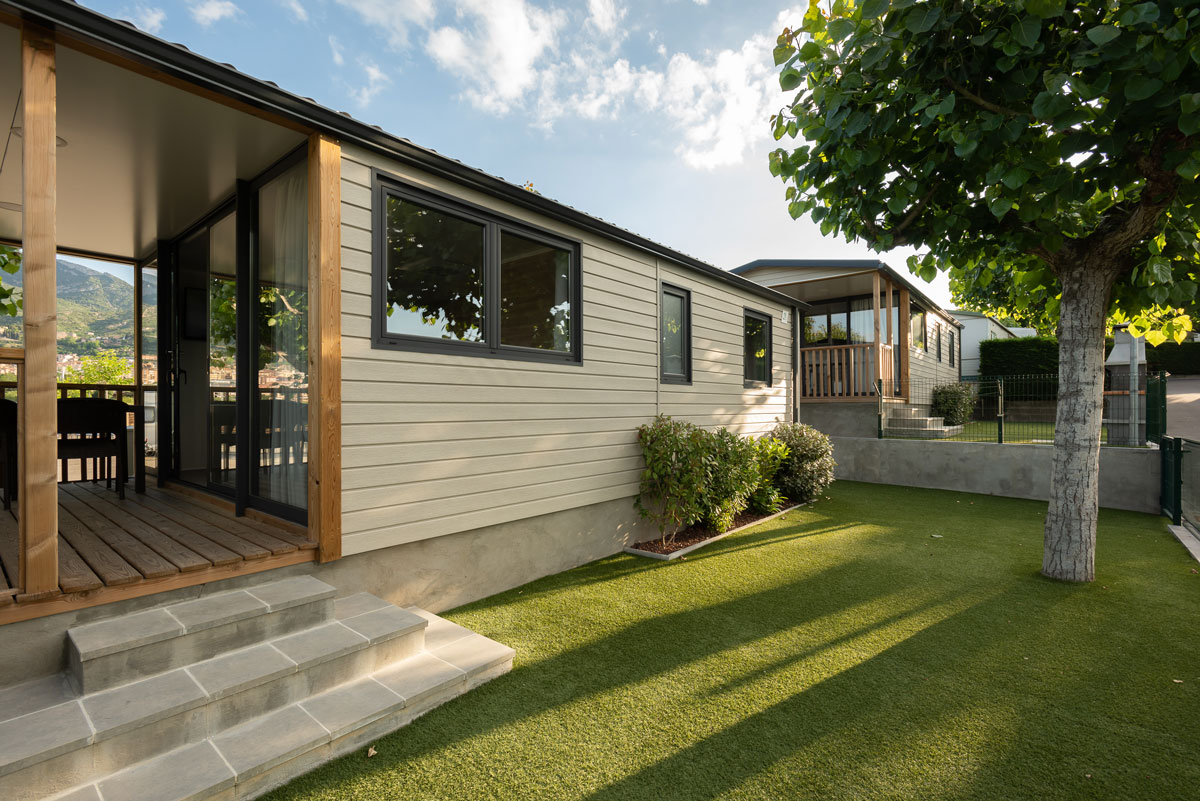 mobil-home-allotjament-exterior