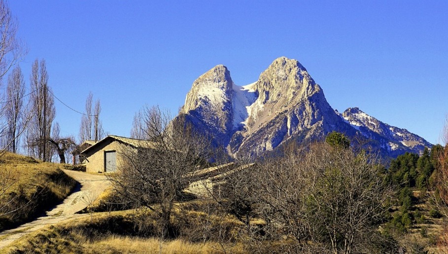 Easy Pedraforca Route: Complete Guide